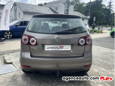 Volkswagen Golf — 6
