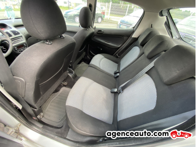 Peugeot 206 — 13