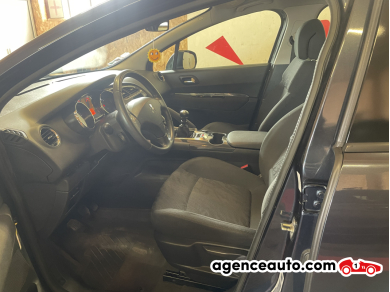 Peugeot 3008 — 8