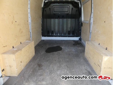 Renault Master — 29