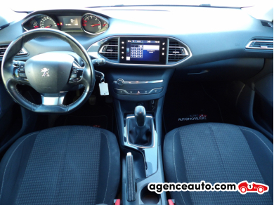 Peugeot 308 — 12