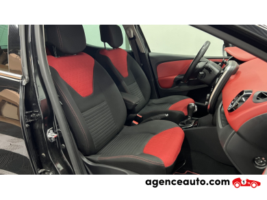 Renault Clio — 11