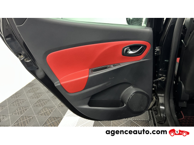 Renault Clio — 18