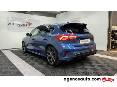 Ford Focus — 4
