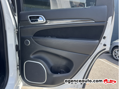 Jeep Grand Cherokee — 22