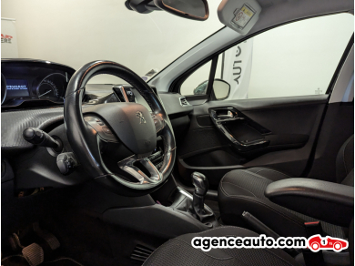 Peugeot 208 — 8