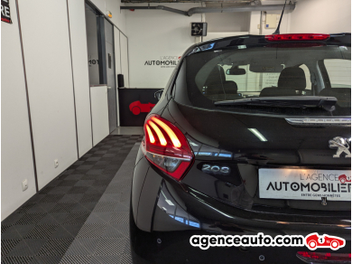 Peugeot 208 — 7