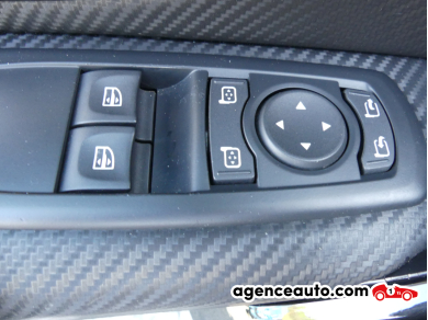 Renault Megane coupe — 24