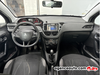 Peugeot 208 — 14