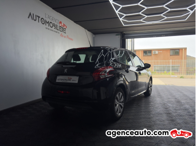 Peugeot 208 — 4