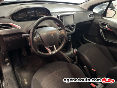 Peugeot 208 — 13
