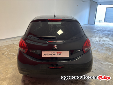 Peugeot 208 — 6