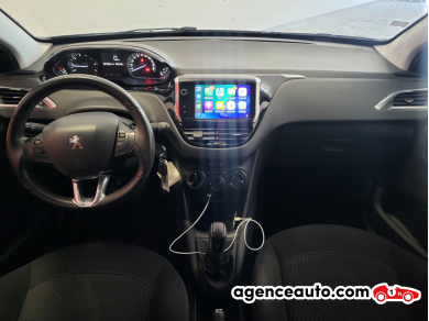 Peugeot 208 — 10