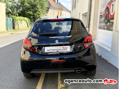 Peugeot 208 — 5