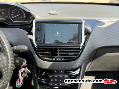 Peugeot 208 — 18