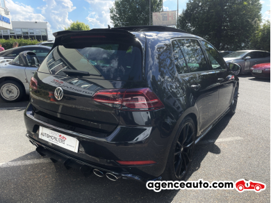 Volkswagen Golf — 7