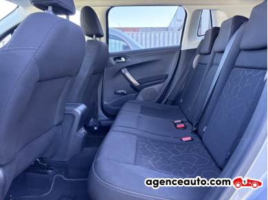 Peugeot 2008 — 19