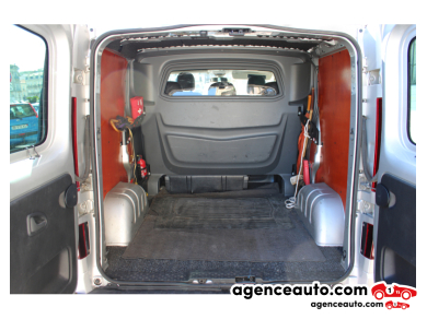 Opel Vivaro — 15