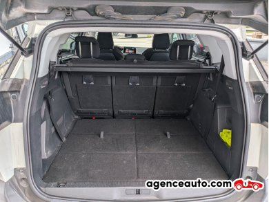Peugeot 5008 — 12