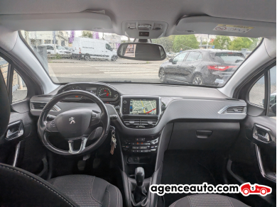 Peugeot 208 — 19