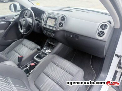 Volkswagen Tiguan — 15