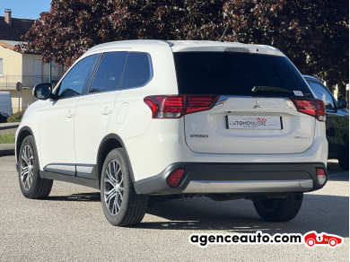 Mitsubishi Outlander — 3