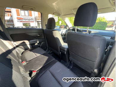 Mitsubishi Outlander — 35