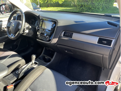 Mitsubishi Outlander — 31