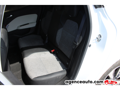 Renault Clio — 25