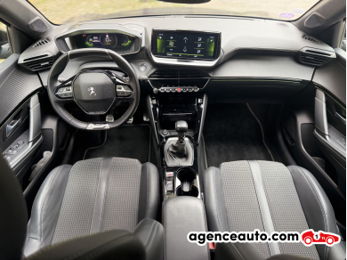 Peugeot 208 — 11