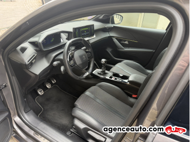 Peugeot 208 — 12