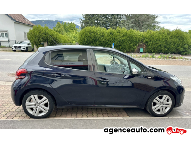Peugeot 208 — 4
