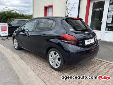 Peugeot 208 — 7