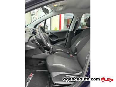 Peugeot 208 — 11