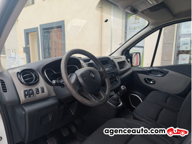 Renault Trafic — 11