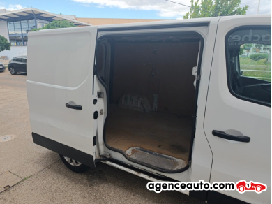 Renault Trafic — 17
