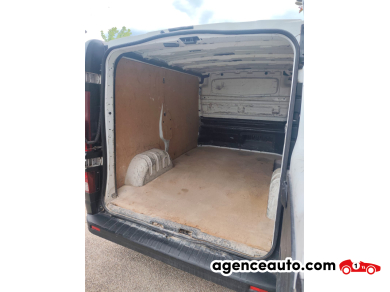Renault Trafic — 18