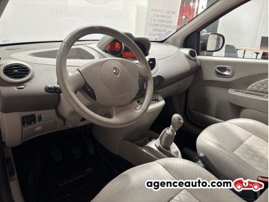 Renault Twingo — 11