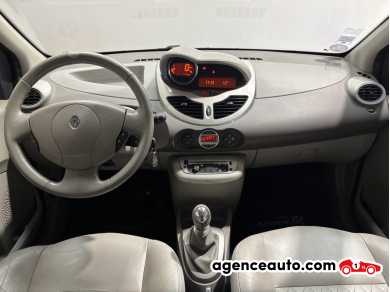 Renault Twingo — 10