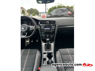 Volkswagen Golf — 23