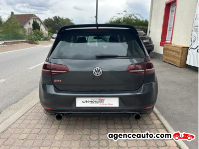 Volkswagen Golf — 6