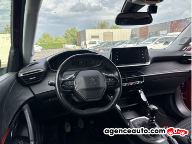 Peugeot 2008 — 12