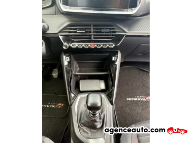 Peugeot 2008 — 14