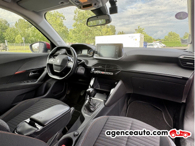 Peugeot 2008 — 15