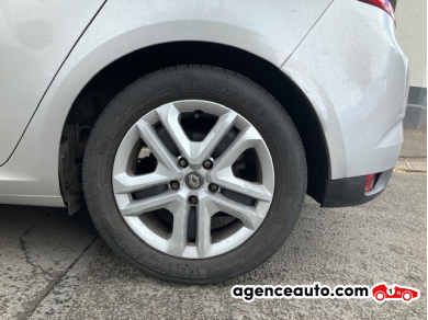 Renault Megane — 10