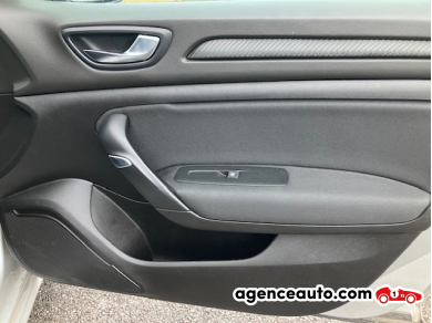 Renault Megane — 27