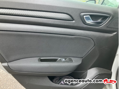 Renault Megane — 30