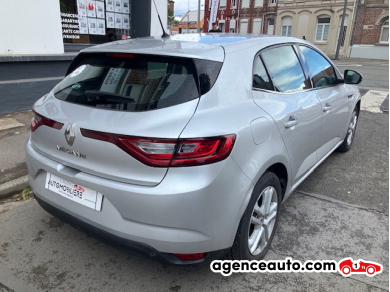Renault Megane — 9