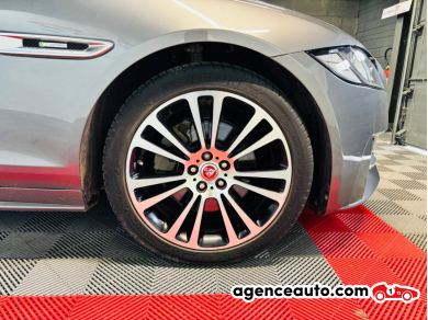 Jaguar XF — 30