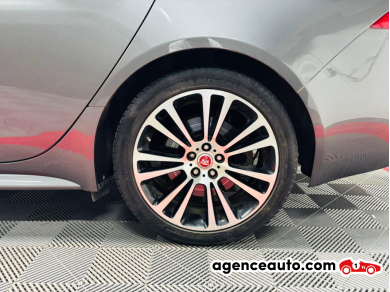 Jaguar XF — 31